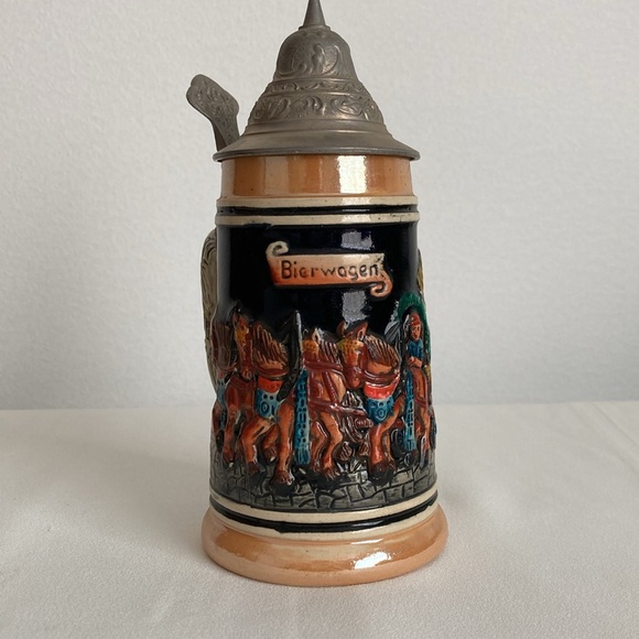 German Beer Stein of Beer Wagon - Picture 3 of 11